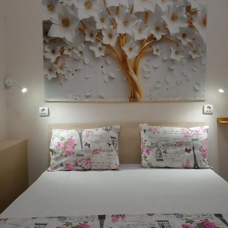 Polit Luxury Aprt 2 Bedrooms Tesalonika Bagian luar foto