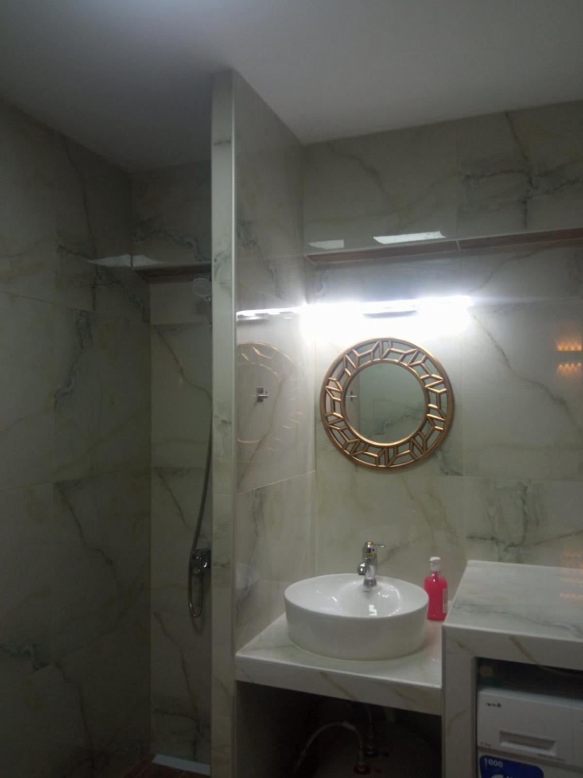 Polit Luxury Aprt 2 Bedrooms Tesalonika Bagian luar foto